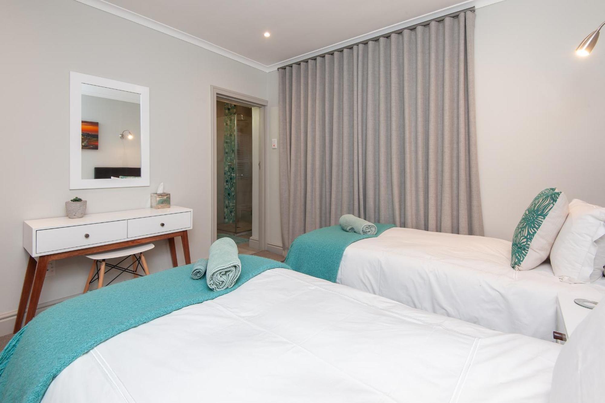Walker Bay Luxury Seafront Apartment 허머너스 외부 사진
